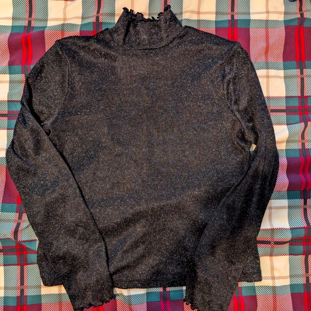 GU Black Mesh Long Sleeve Top Metallic Details Scallop Turtleneck Large